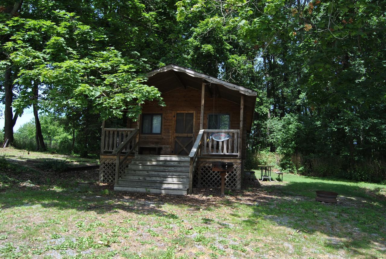 Robin Hill Camping Resort One-Bedroom Cottage 8 Lenhartsville Exterior photo